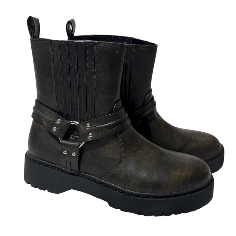 ShoeDazzle Harness Moto Boots Gray Leather Platform Log Sole 8.5 9 Grunge Biker